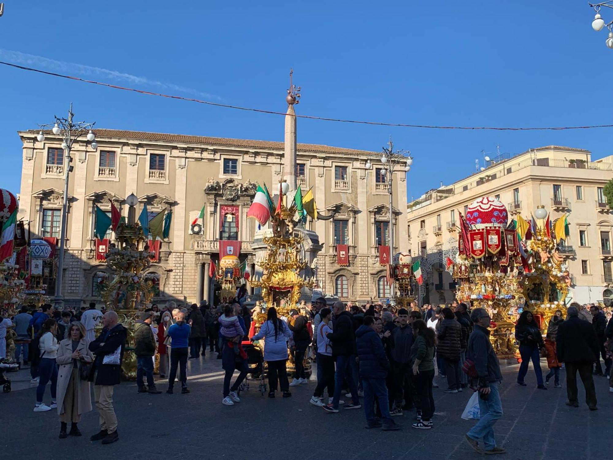 La Suite Di Piazza Dell'Universita Catánia Buitenkant foto